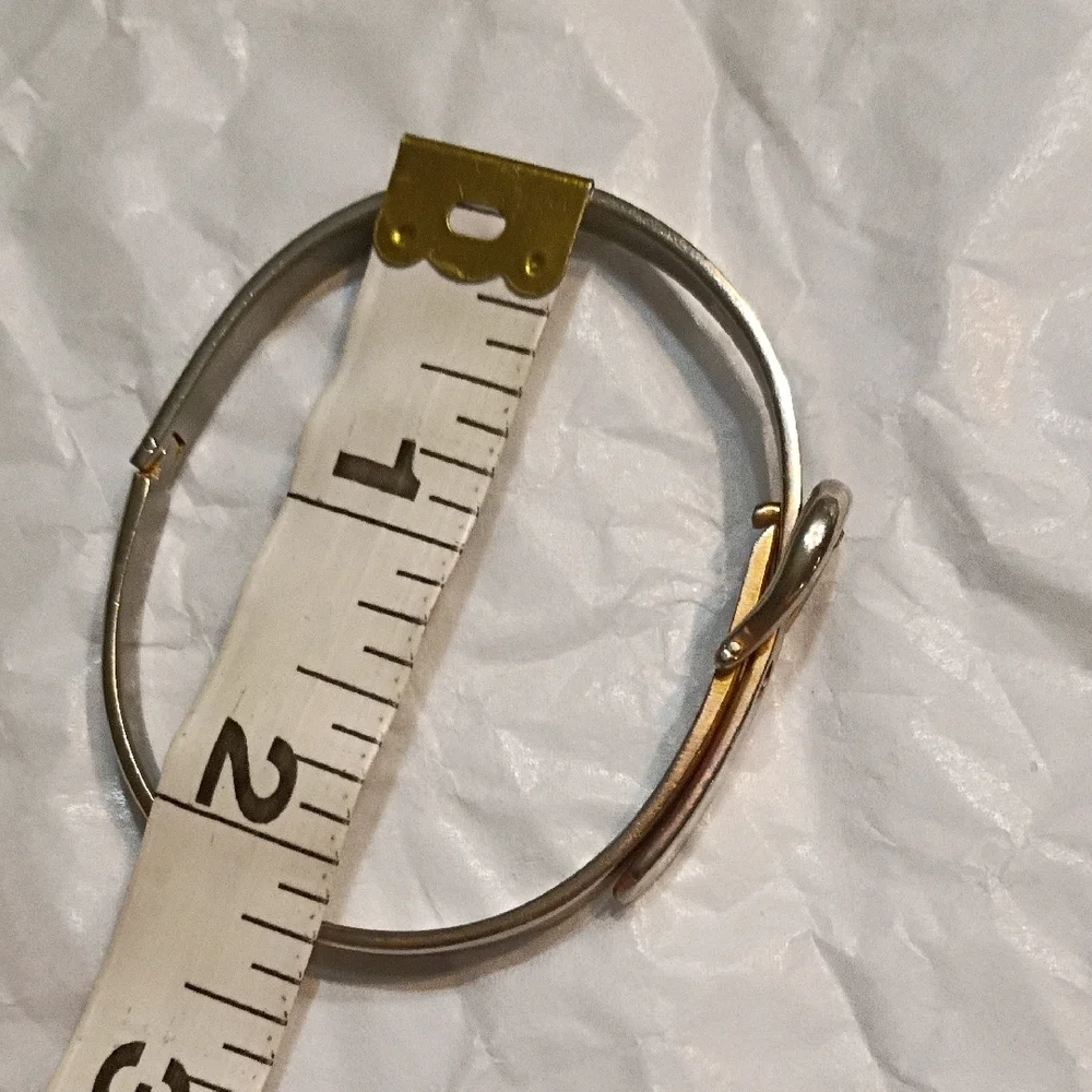 N/A elegant silver